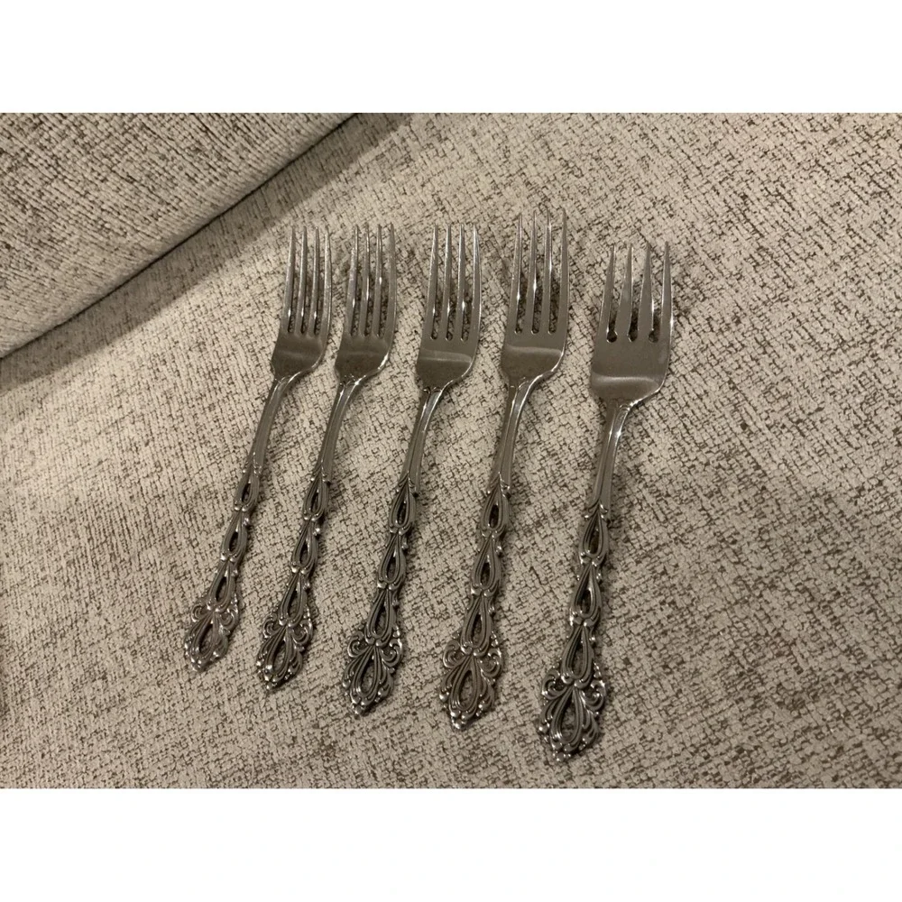 Oneida Community Venetian Court Stainless Steel Fork Set of 5 Pierced Filigree